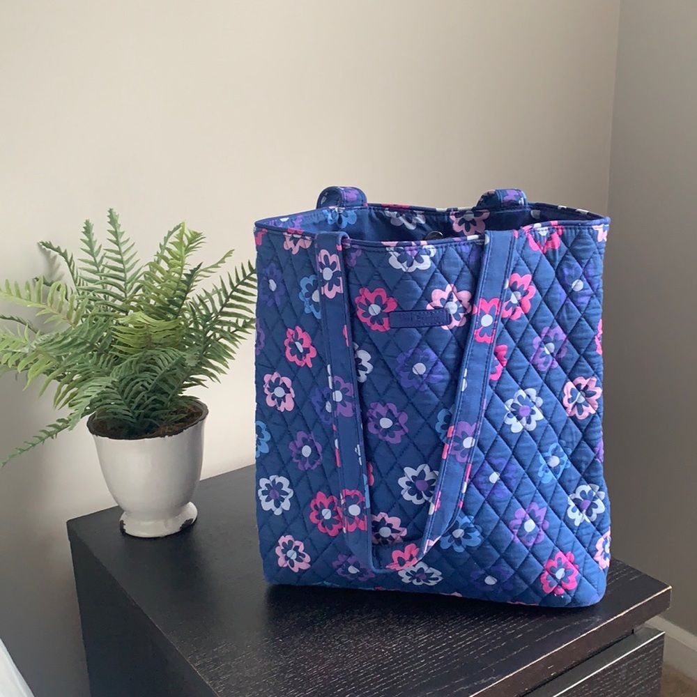 Vera Bradley Tote